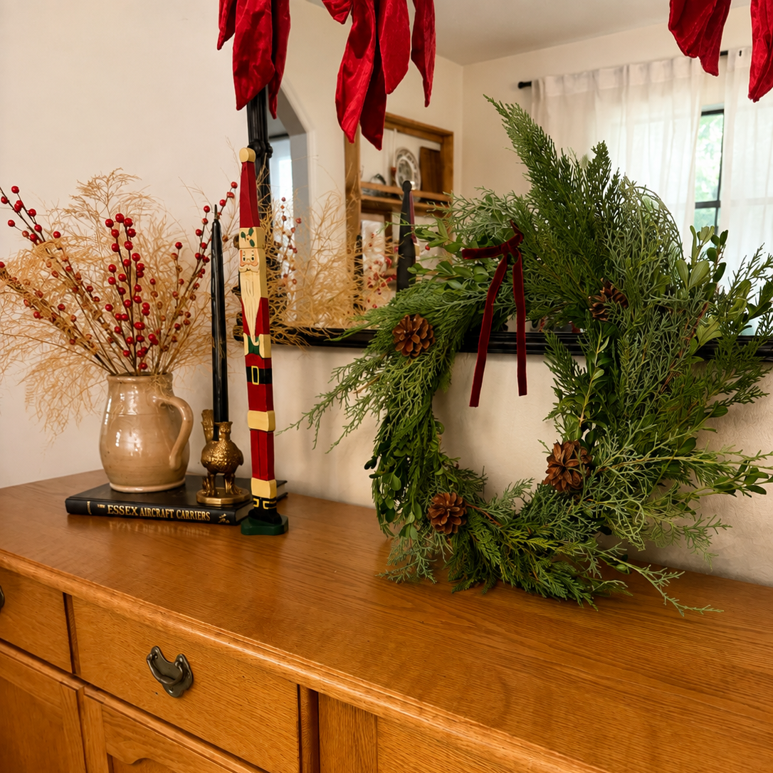 Build-a-Wreath Kit - Classic | Makes Two Fresh Wreaths