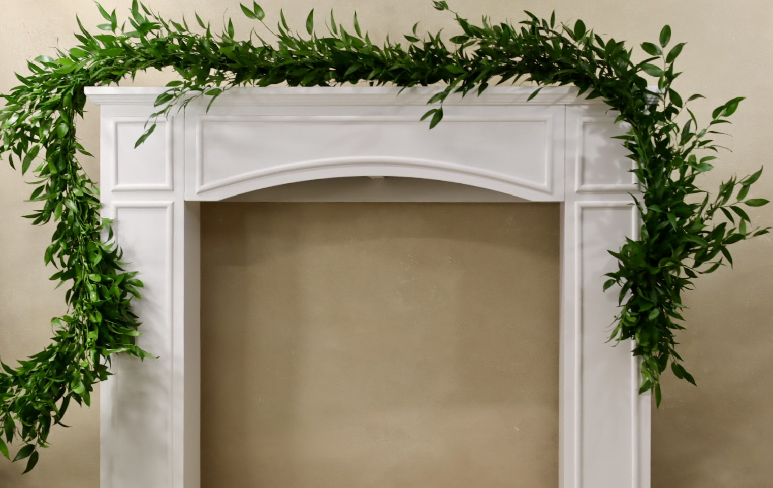 Italian Ruscus Garland