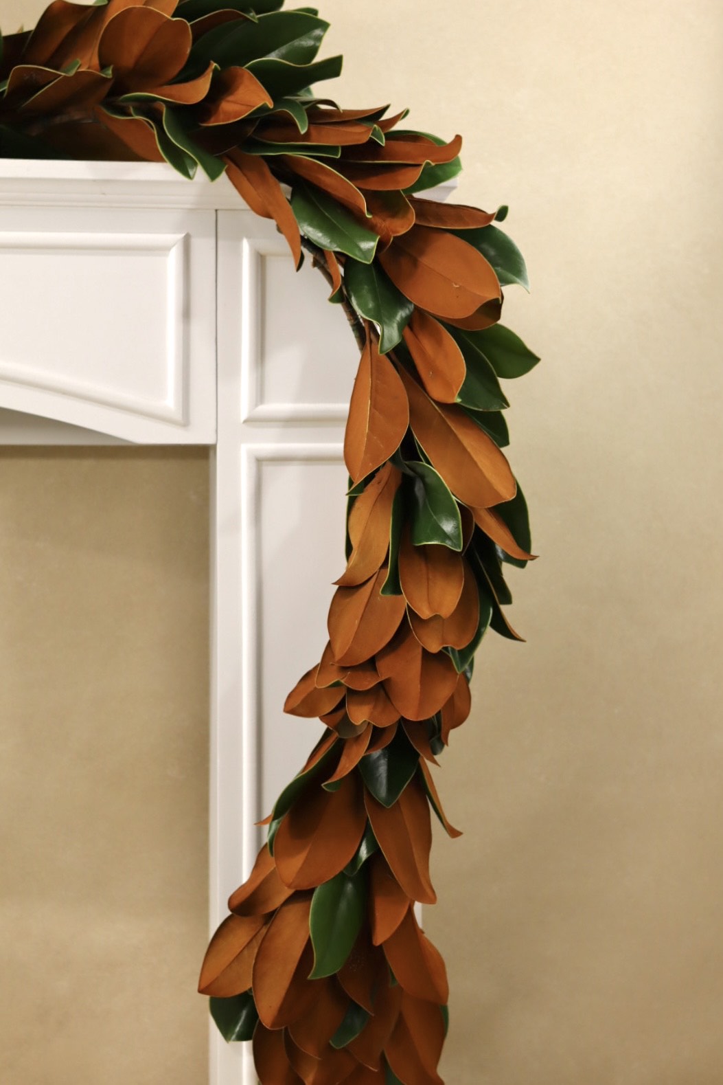 Magnolia Garland