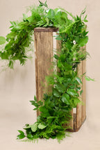 Salal Plumosa Nagi Garland