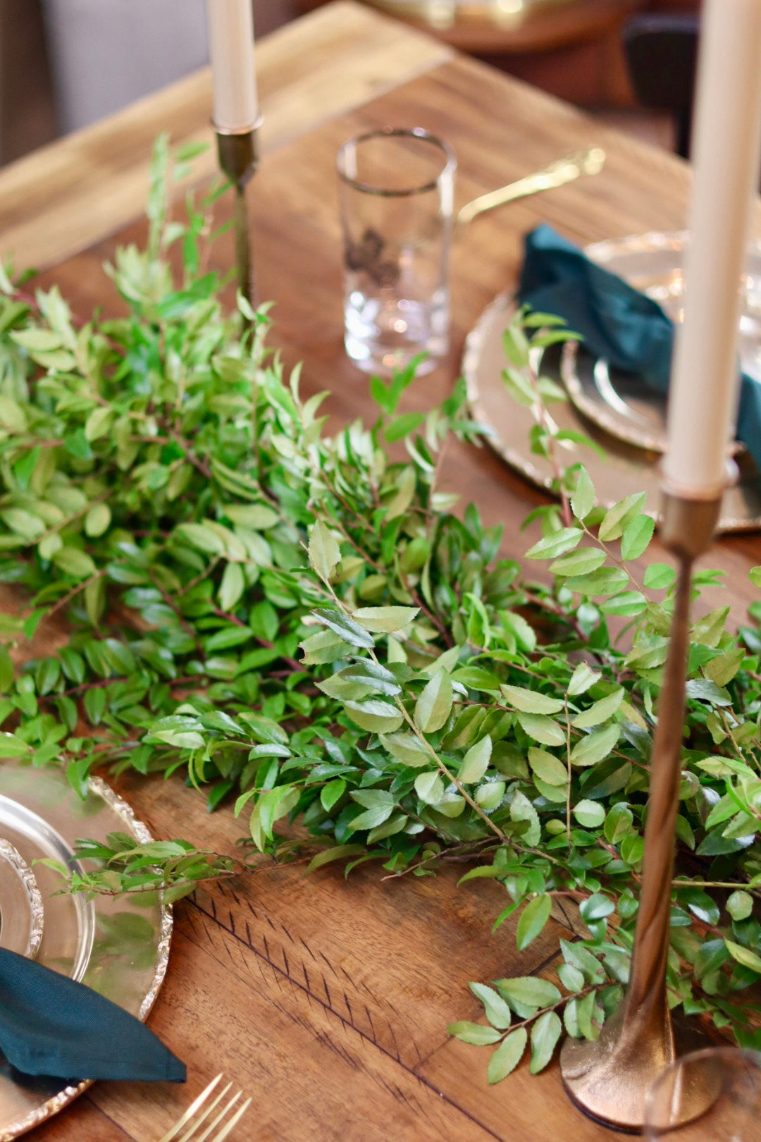 Green Huckleberry Garland