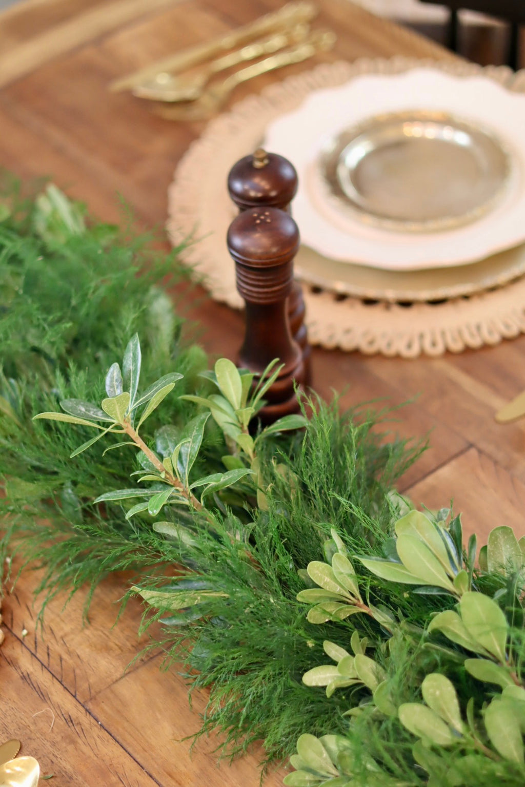 Tree Fern Green Pittosporum Garland