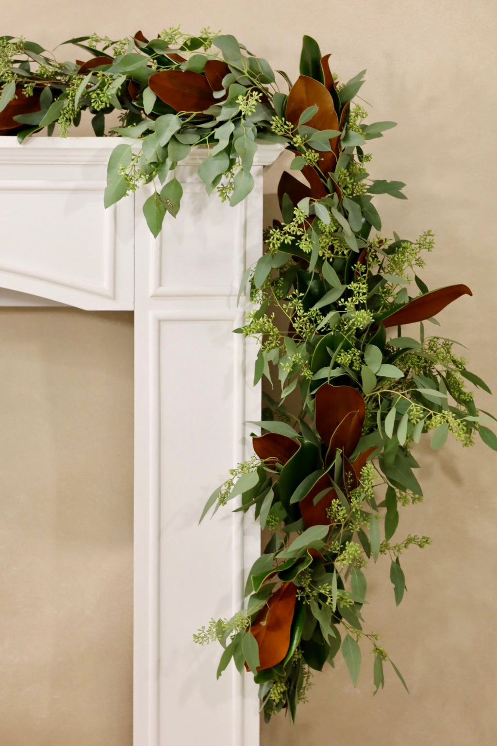 Magnolia and Seeded Eucalyptus Garland