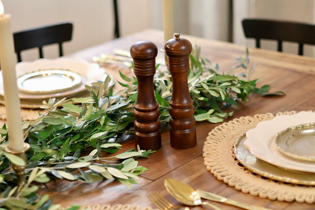 Olive and Italian Ruscus Garland