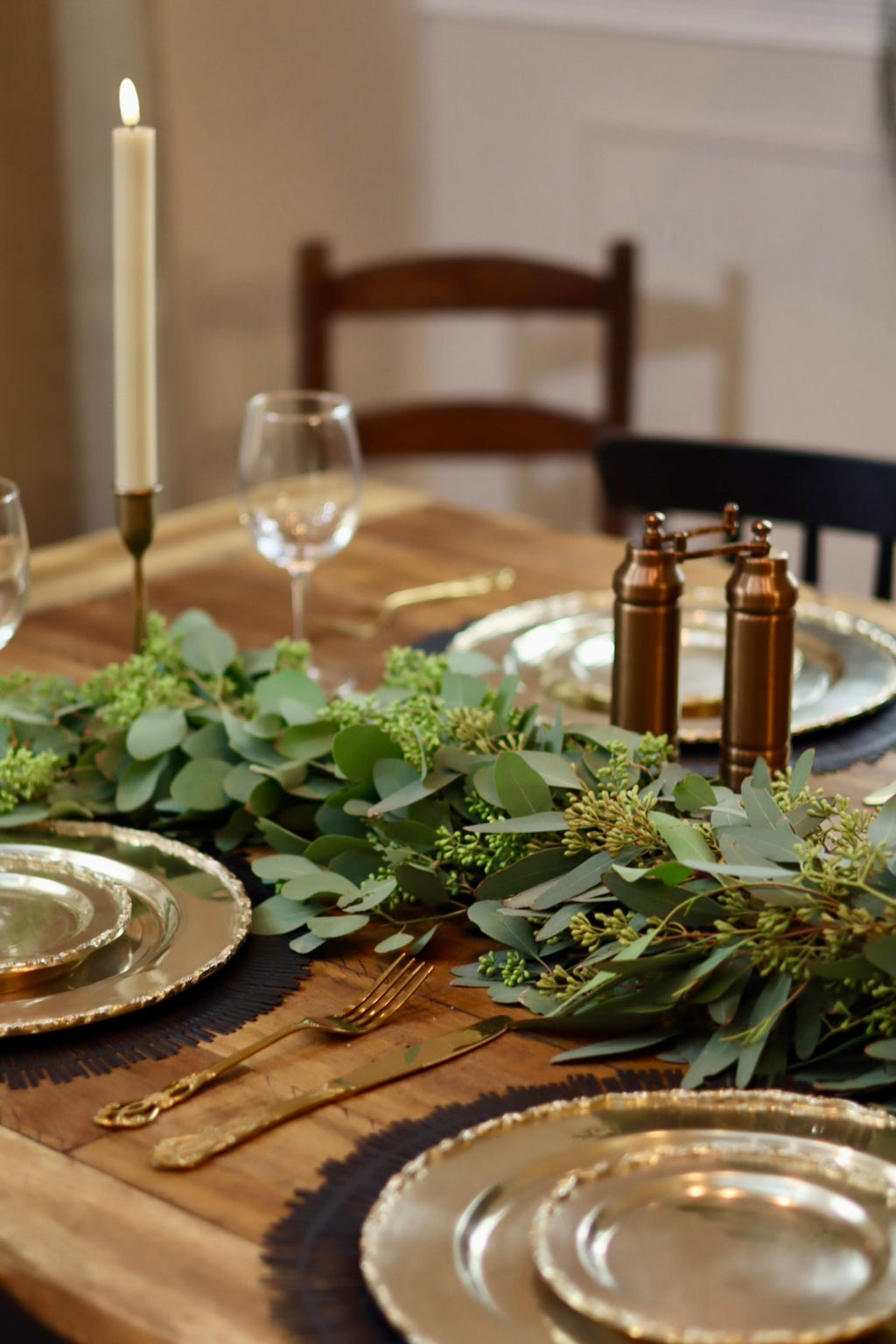 Seeded Eucalyptus Garland