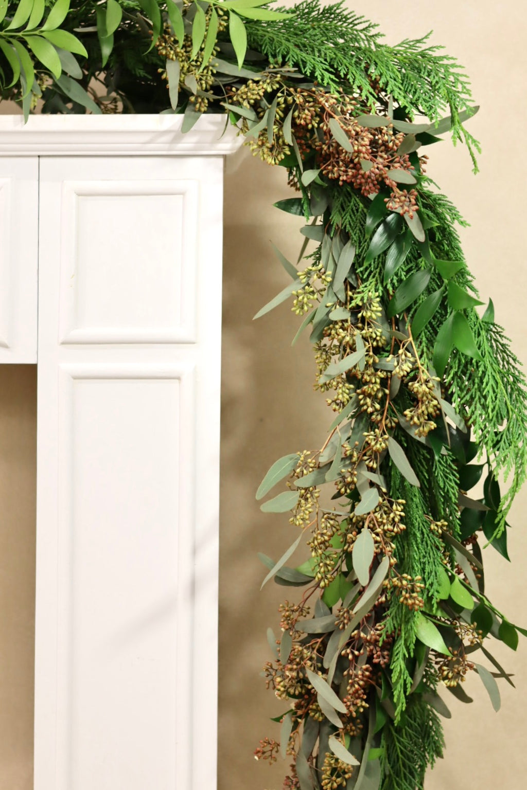 Sparkling Snowflake Garland
