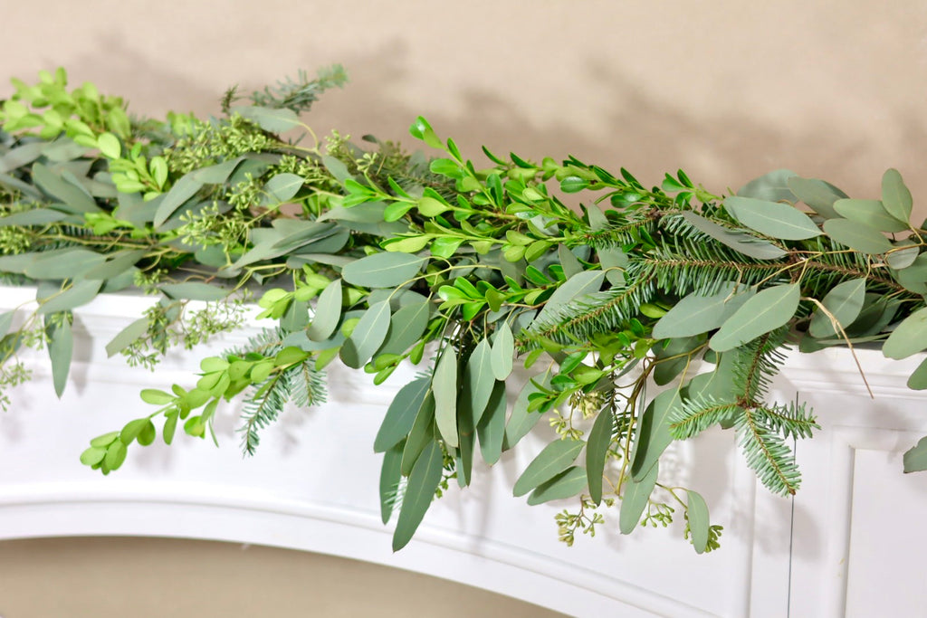 Very Merry Garland